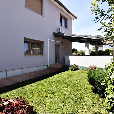 Uzelac * Umag