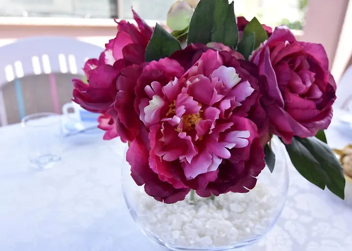 Uzelac アパート ウマグ