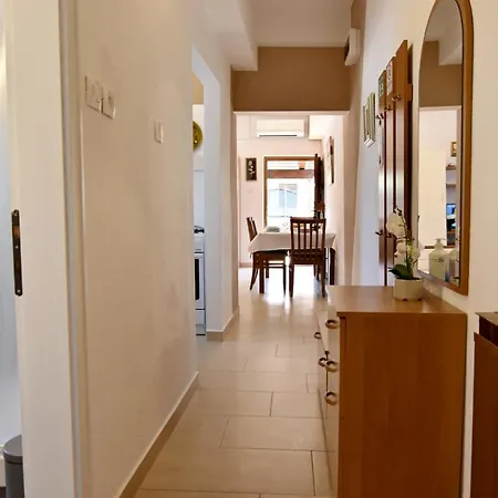 Appartement Uzelac