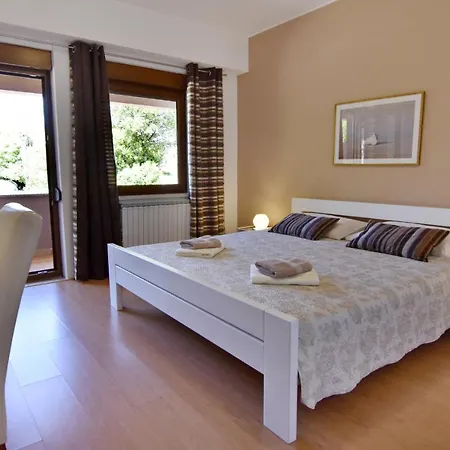 Appartement Uzelac *