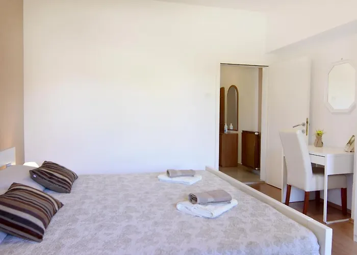 Apartamento Uzelac *